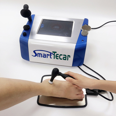 Η διπλή Chanel 300KHZ 450KMZ υψηλό Prower 300W Diathermy θεραπείας Tecar 10,4 ίντσας μηχανή