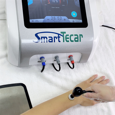 Άσπρη Chiropractic Diathermy Tecar πόνου σπονδυλικών στηλών μηχανή θεραπείας για το χρόνιο πόνο
