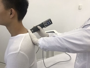 Φορητή μηχανή θεραπείας κρουστικών κυμάτων Extracorporeal για τον πόνο στην πλάτη